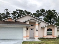 4 Bed Villa sleeps 10. Private Pool. 